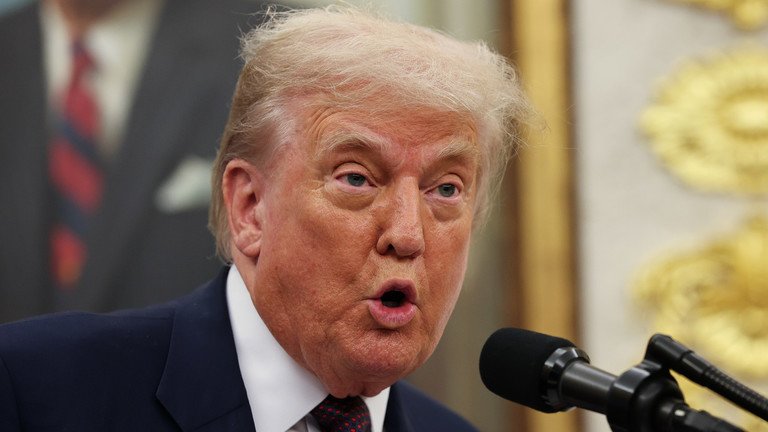 Tổng thống Mỹ Donald Trump phát biểu tại Nhà Trắng vào ngày 6/8/2025. Ảnh: Getty Images.\