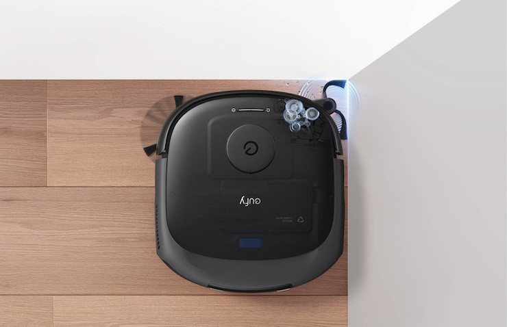 Giẻ lau dạng cuộn lăn trên Eufy Omni E28 và Omni E25 được làm sạch 360 lần/phút, tương đương 6 lần/giây.