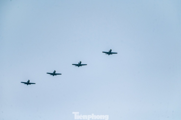 Một ngày huấn luyện của đội hình máy bay chiến đấu tham gia sự kiện A80 - 21