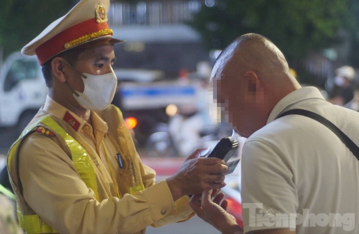 Một số trường hợp vi phạm nồng độ cồn bị CSGT phát hiện.