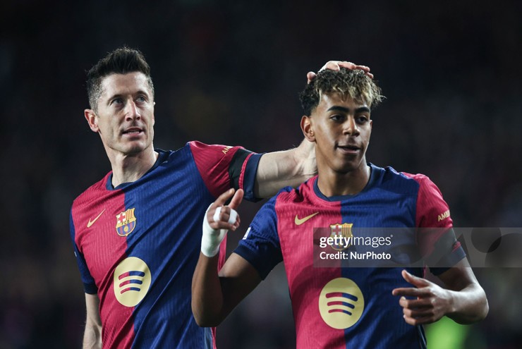 Yamal và Lewandowski lĩnh án phạt từ UEFA vì vi phạm kiểm tra doping