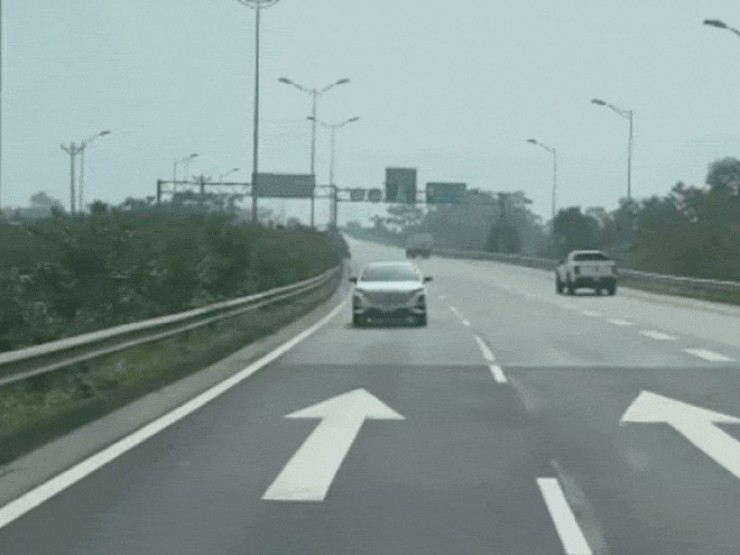 Bất ngờ với lý do của tài xế lái xe ngược chiều trên cao tốc Nội Bài - Lào Cai