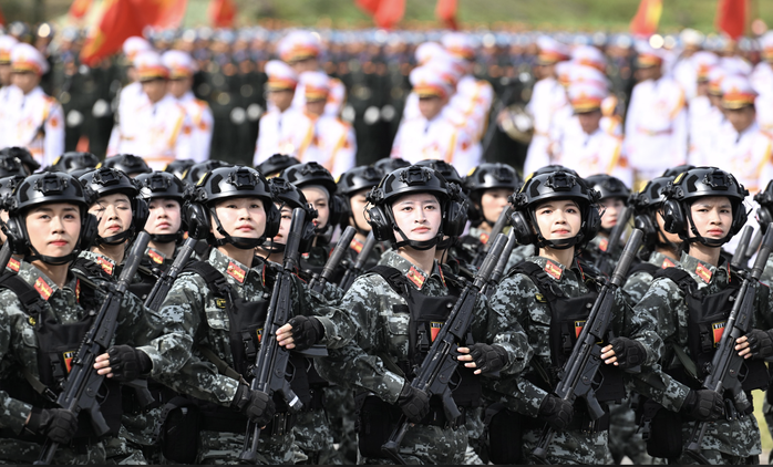 Nhiều người cho biết đã đặt vé máy bay, khách sạn để đi Hà Nội chơi dịp lễ 2-9 kết hợp xem diễu binh, diễu hành mừng Quốc khách.