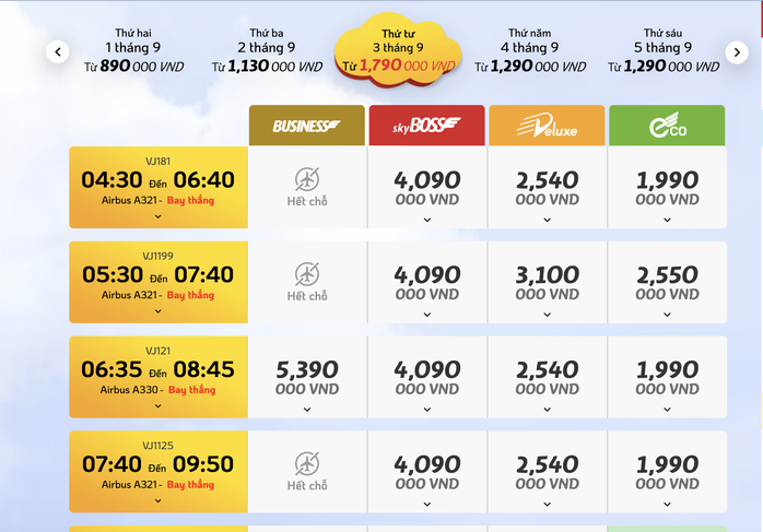Giá vé máy bay một lượt từ TP HCM đi Hà Nội thấp nhất vào khoảng 3,37 triệu đồng/chặng