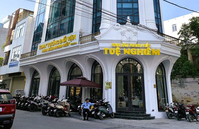 Cơ sở phun xăm phong thủy Tuệ Nghiêm ở phường Hạc Thành, tỉnh Thanh Hóa