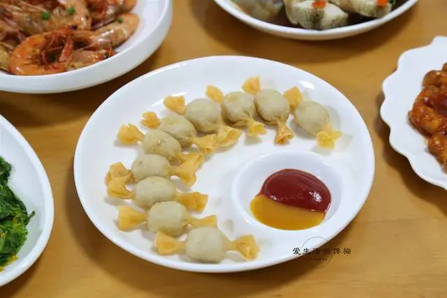 Cơm nhà dành cho 4 người tuyệt ngon, đánh bay cả nồi cơm - 4