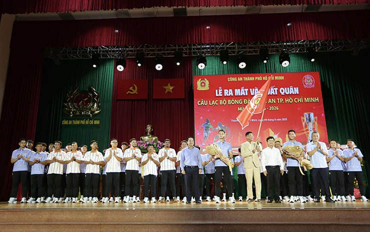 Lễ xuất quân mùa giải mới của CLB Công an TP.HCM