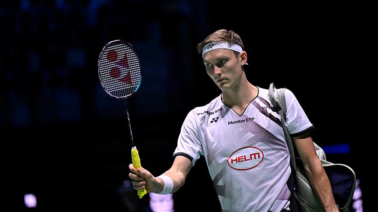 Axelsen rút lui