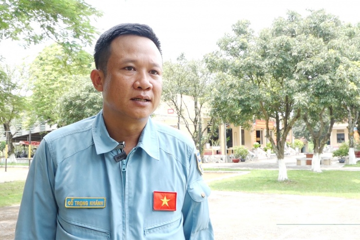 Đồng Mô tuyệt đẹp nhìn từ ô cửa trực thăng - 6