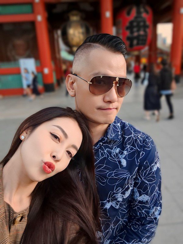 Jennifer Phạm được ông xã hiện tại hết lòng yêu thương, chiều chuộng.