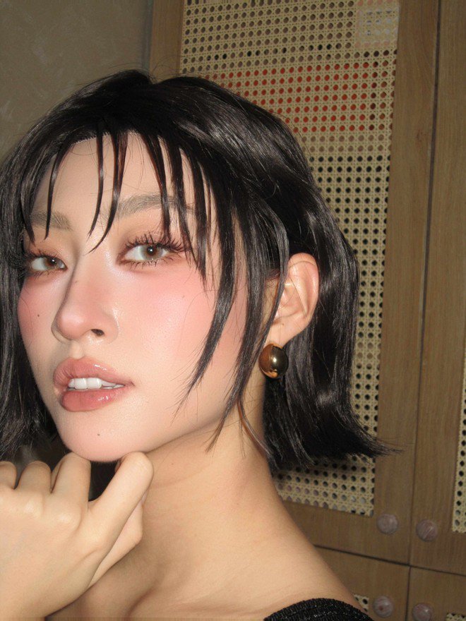 Hình ảnh khác lạ của Hoa hậu Lương Thùy Linh sau 6 năm đăng quang - 12