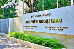 Giáo dục - du học - Học viện Ngoại giao công bố điểm chuẩn 2025, thấp nhất 24.17 điểm