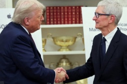 Vốn hóa Apple tăng 400 tỷ USD sau chuyến thăm Nhà Trắng của Tim Cook