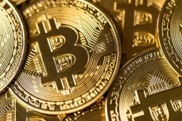 Kinh doanh - Bitcoin và loạt tiền số tăng mạnh sau khi ông Trump ký sắc lệnh đưa crypto vào hệ thống tài chính Mỹ