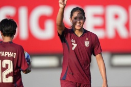 Video bóng đá nữ Campuchia - Thái Lan: Đại thắng 7 bàn, sao nhập tịch tỏa sáng (ASEAN Cup)