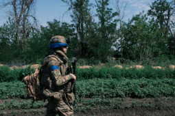 Hiểm nguy 'vùng xám' ở Donetsk