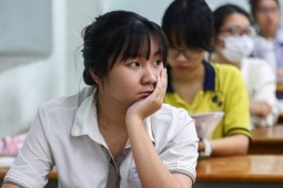 Kỷ lục 344 tổ hợp xét tuyển đại học năm 2025
