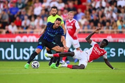 Bóng đá - Video bóng đá Monaco - Inter Milan: Mất người vẫn thắng ngược