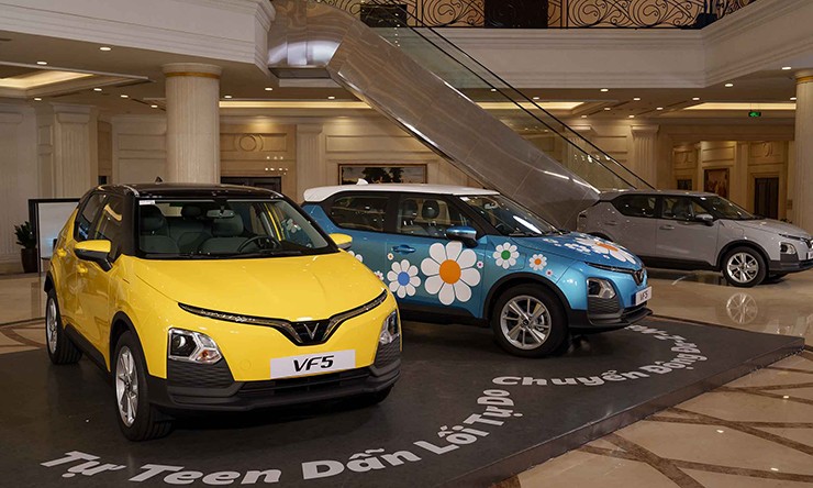 Giá xe VinFast VF 5 niêm yết và lăn bánh tháng 8/2025 - 1