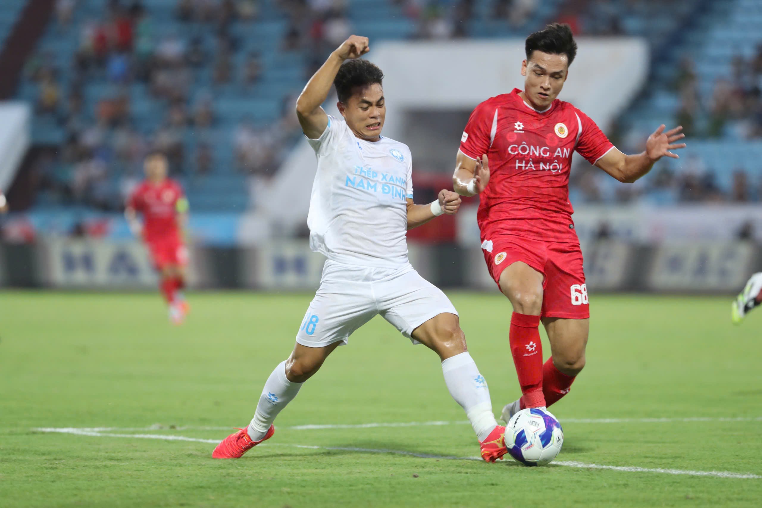 Trực tiếp bóng đá Công an Hà Nội - Nam Định: Hudlin sút penalty rút ngắn 2-3 (Siêu cúp Quốc gia) (Hết giờ) - 3