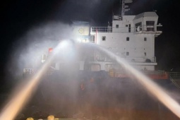 Hiện trạng tàu chở 3.800 tấn dầu cháy trên biển Côn Đảo