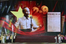 'Dưới cờ vinh quang' - trường ca nghệ thuật tôn vinh Quân đội nhân dân Việt Nam