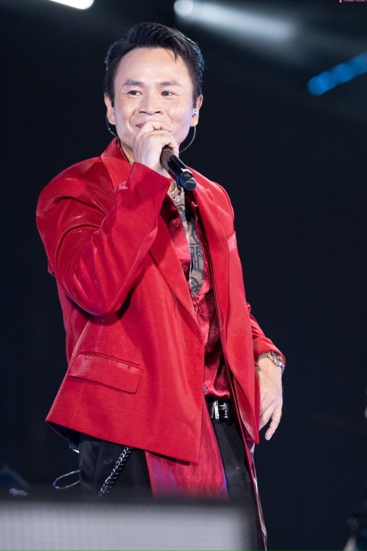 Trúc Nhân, Hiếu Thứ Hai khuấy động sân khấu 'Thanh xuân rực rỡ' - 10