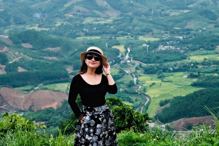 Khung cảnh ấn tượng từ trên đèo Violak&nbsp;