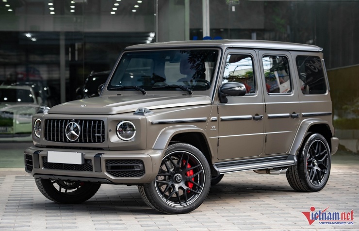 Hết thời đắt khách, xe sang Mercedes-AMG G 63 mới cứng hạ giá 1,8 tỷ bằng xe cũ - 1