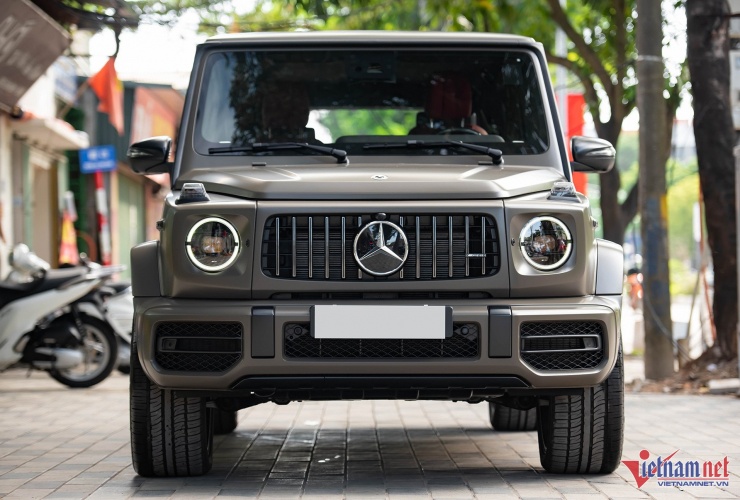 Hết thời đắt khách, xe sang Mercedes-AMG G 63 mới cứng hạ giá 1,8 tỷ bằng xe cũ - 3