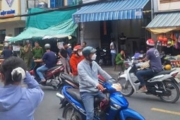 Hai vợ chồng chết thảm trong ngôi nhà 4 tầng khóa kín