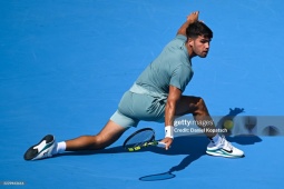 Video tennis Dzumhur - Alcaraz: Ngỡ ngàng set 2, kịp thời "tỉnh giấc" (Cincinnati Open)