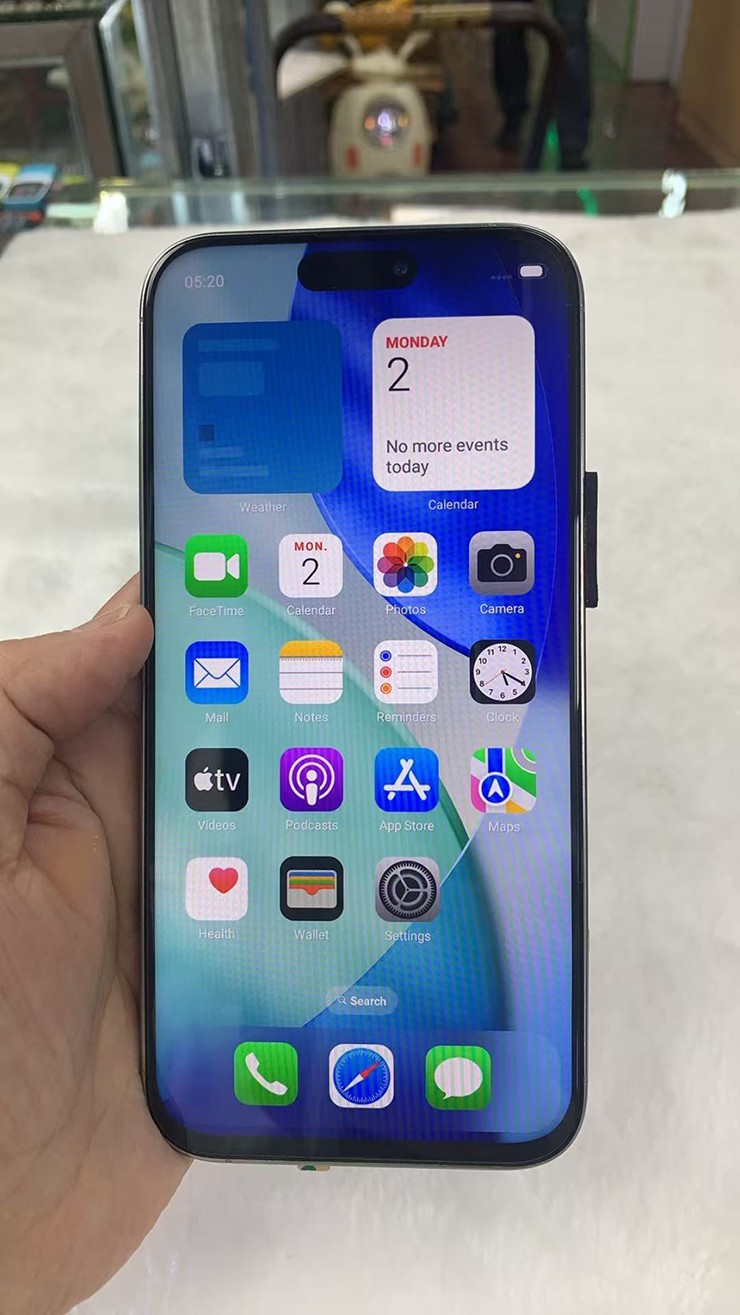 “Trên tay” iPhone 17 Pro chạy Android với giao diện iOS - 3