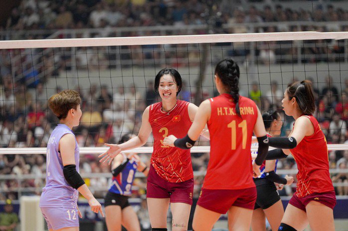 Thanh Thúy (số 3) là chủ công có phong độ tốt thứ 4 thế giới trong năm 2025