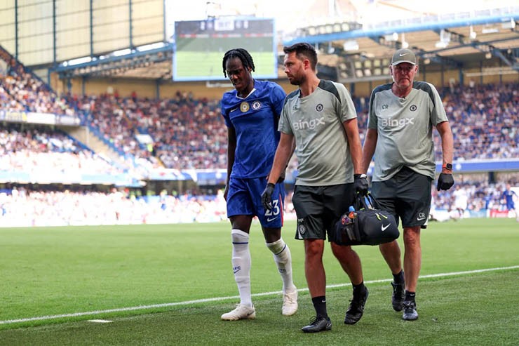 Chelsea đón tin không vui từ Chalobah