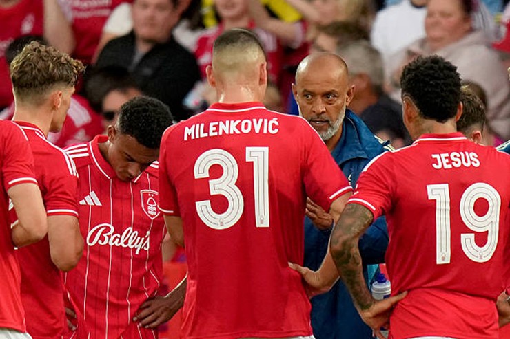 Nottingham Forest hưởng lợi sau phán quyết của UEFA