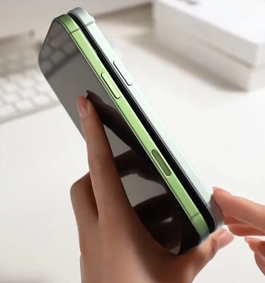 Video: iPhone 17 màu xanh lá cây đẹp đến nhường nào? - 6