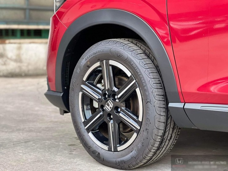 Tầm tiền 600-700 triệu đồng, nên mua Honda HR-V hay KIA Seltos? - 8