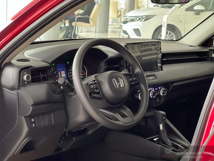 Tầm tiền 600-700 triệu đồng, nên mua Honda HR-V hay KIA Seltos? - 10
