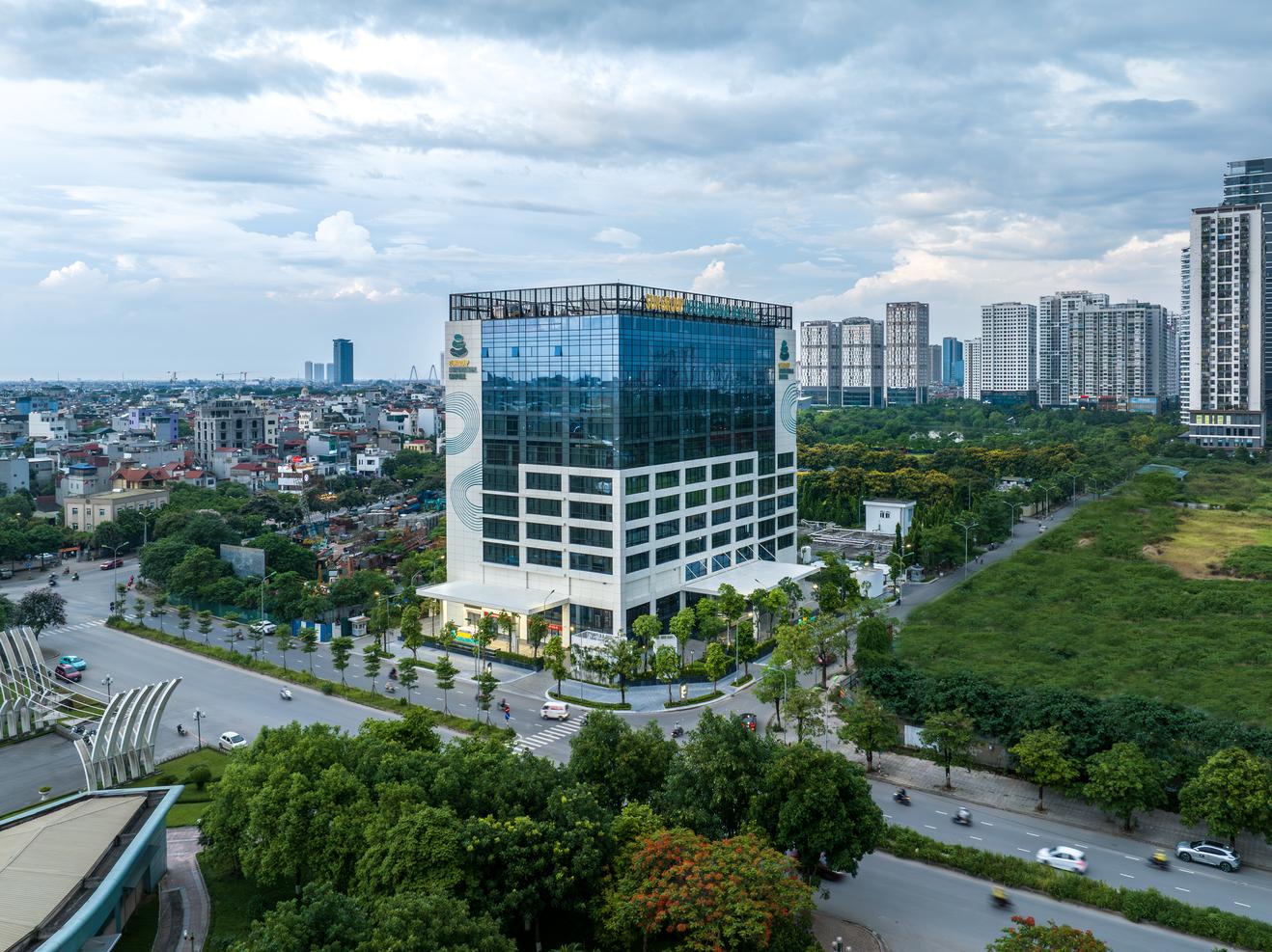 Toàn cảnh Bệnh viện Mặt Trời trong không gian xanh. Ảnh: Bệnh viện Mặt Trời