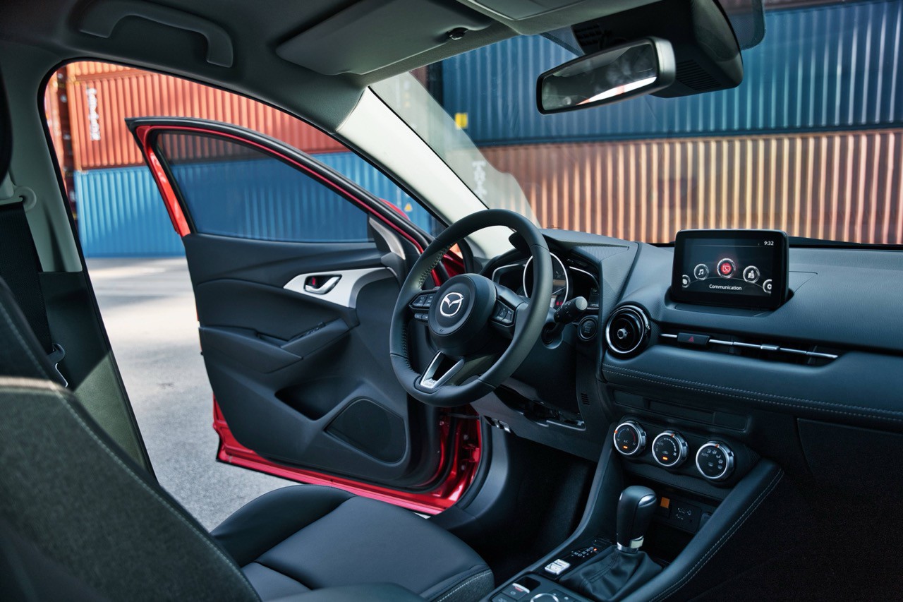Mazda CX-3 phiên bản nâng cấp ra mắt thị trường Việt, giá bán từ 549 triệu đồng - 7