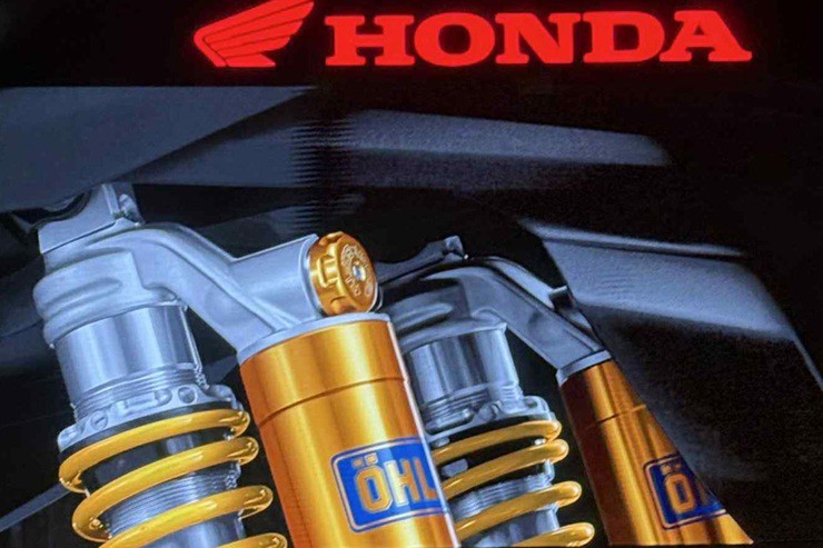 Honda ra mắt xe ga cao cấp 