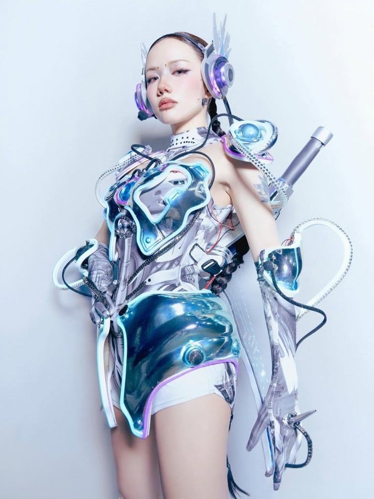 Phương Ly: Từ nhóm 'đội sổ' đến top 1 tại 'Em xinh say hi' - 6