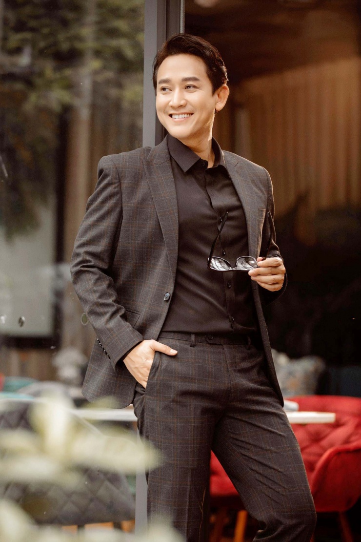Hứa Vĩ Văn là mỹ nam nức tiếng của showbiz Việt.