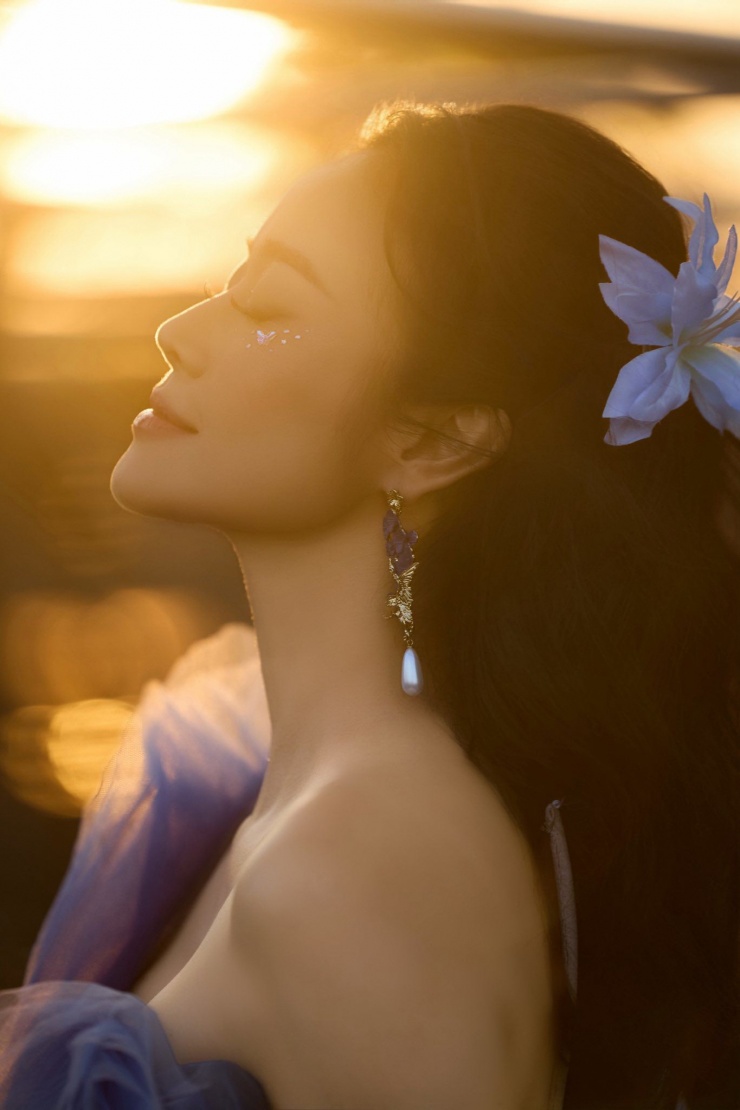 Sắc vóc đời thực của nữ MC VTV mới dẫn 2 đại nhạc hội V Concert và V Fest - 4