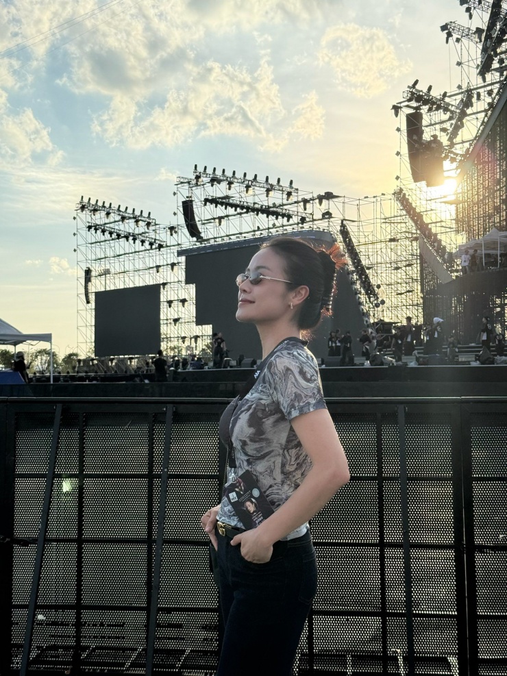 Sắc vóc đời thực của nữ MC VTV mới dẫn 2 đại nhạc hội V Concert và V Fest - 8