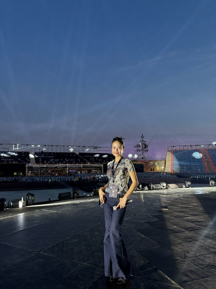 Sắc vóc đời thực của nữ MC VTV mới dẫn 2 đại nhạc hội V Concert và V Fest - 10