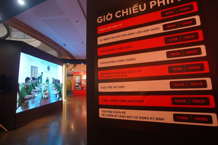 Tận thấy loạt vũ khí, trang thiết bị hiện đại của lực lượng Công an nhân dân - 20