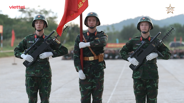 Thượng úy Lê Hoàng Hiệp chính thức xuất hiện tại Sao nhập ngũ 2024. Ảnh: NSX