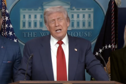 Ông Trump họp báo chi tiết những gì sẽ nói trong thượng đỉnh với ông Putin